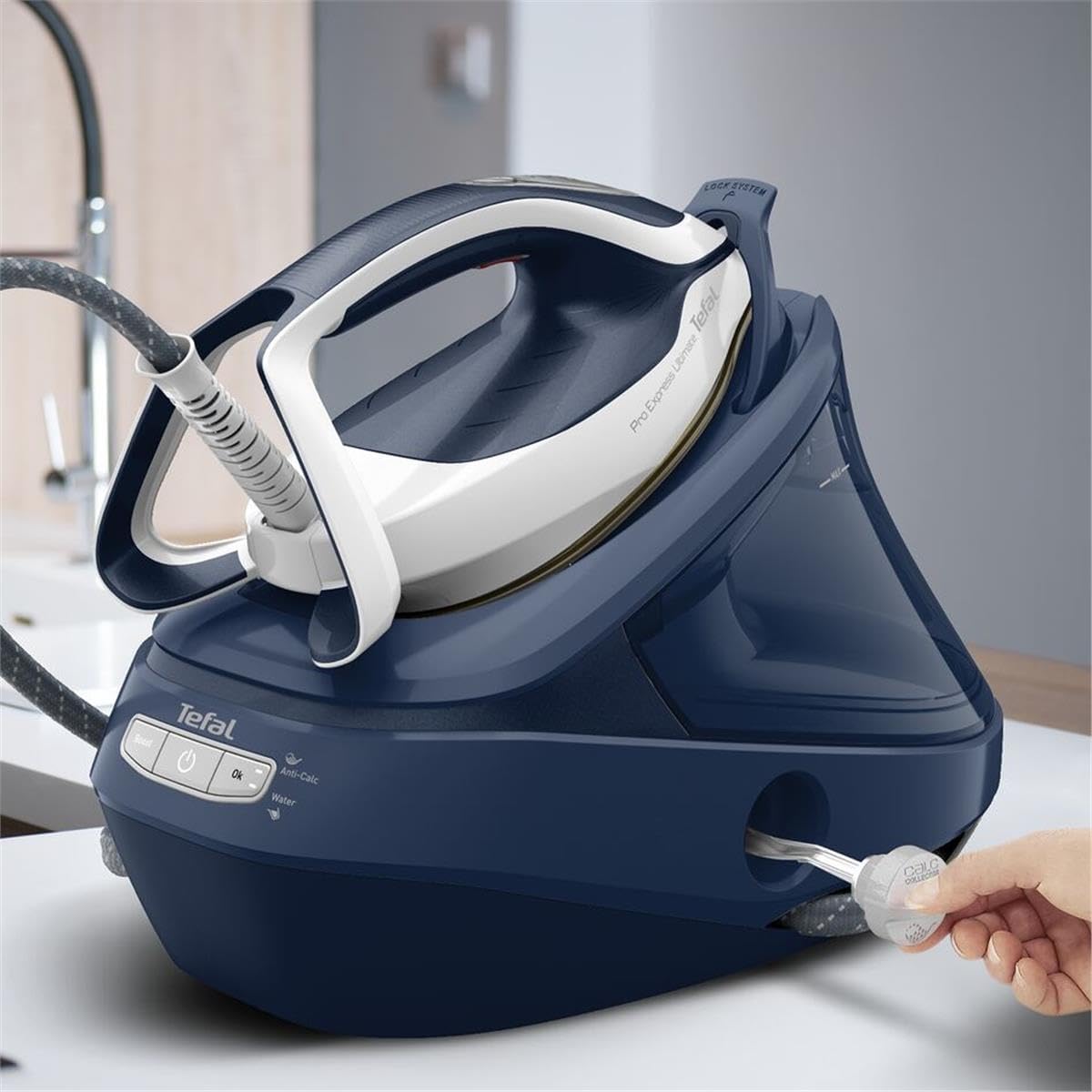 Tefal GV9720 Pro Express Ultimate Dampfbuegelstation Blau Weiss